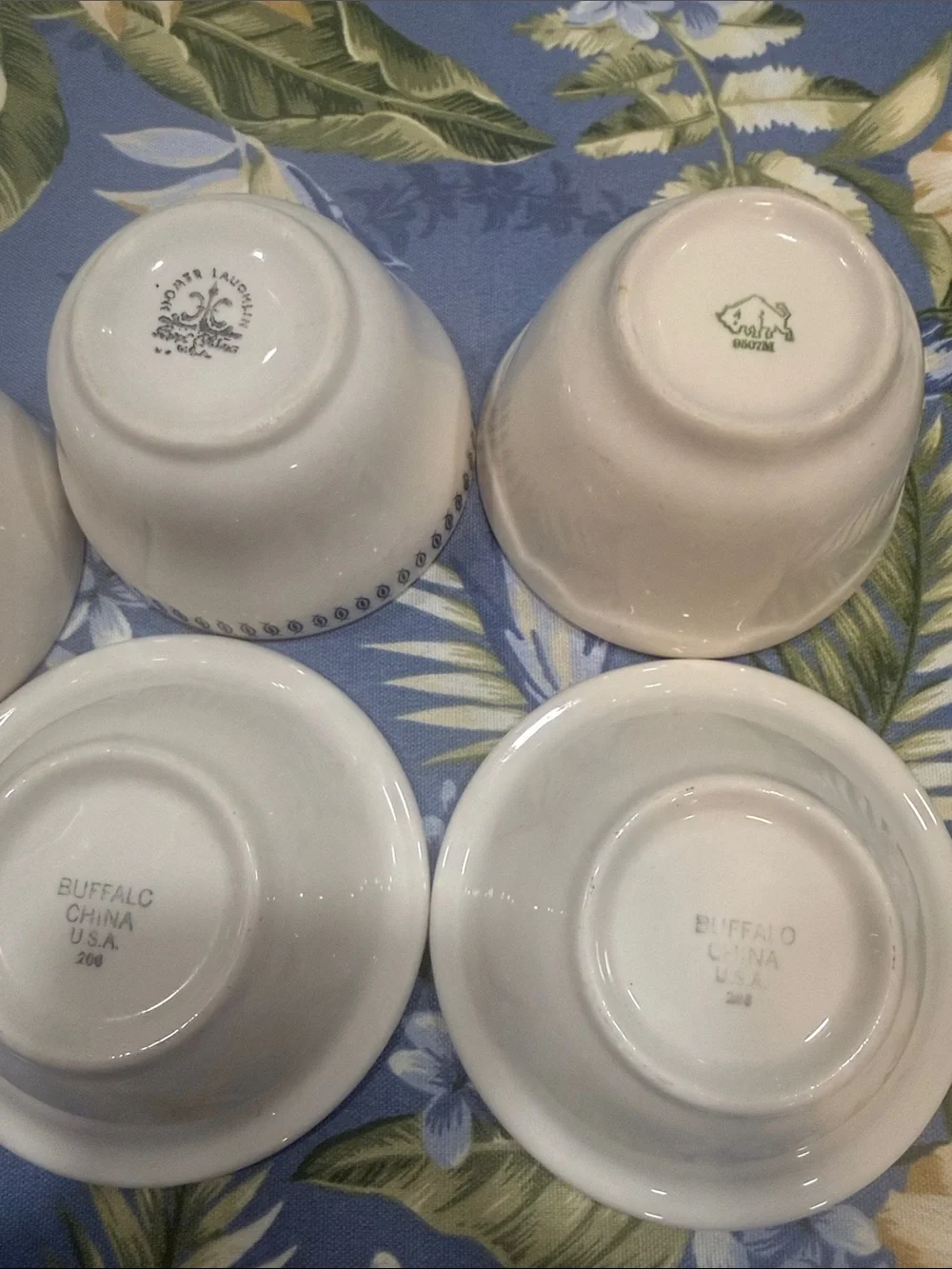 Ceramic Ramekins in Cream with Brown Rim - Multipack